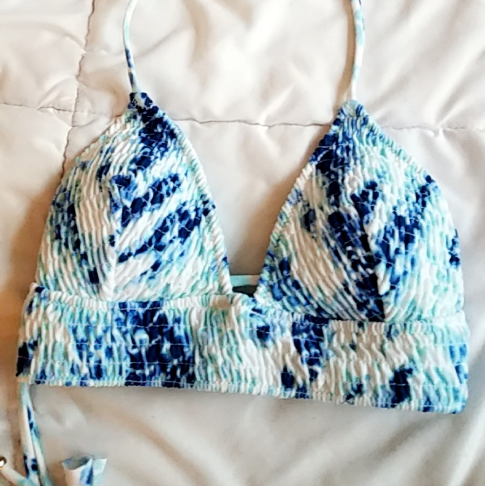 Bikini top